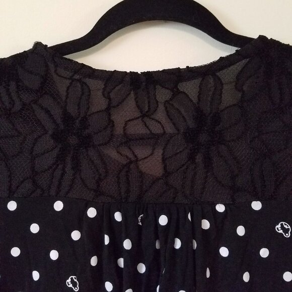 Black and white polka dot top sz XL - Picture 7 of 7